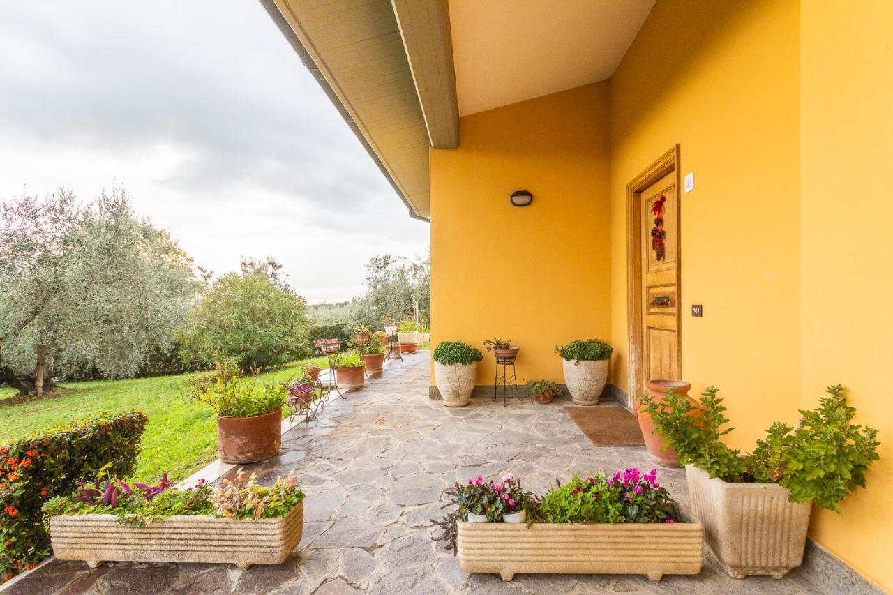 Villa Mary Fonte Nuova Luaran gambar