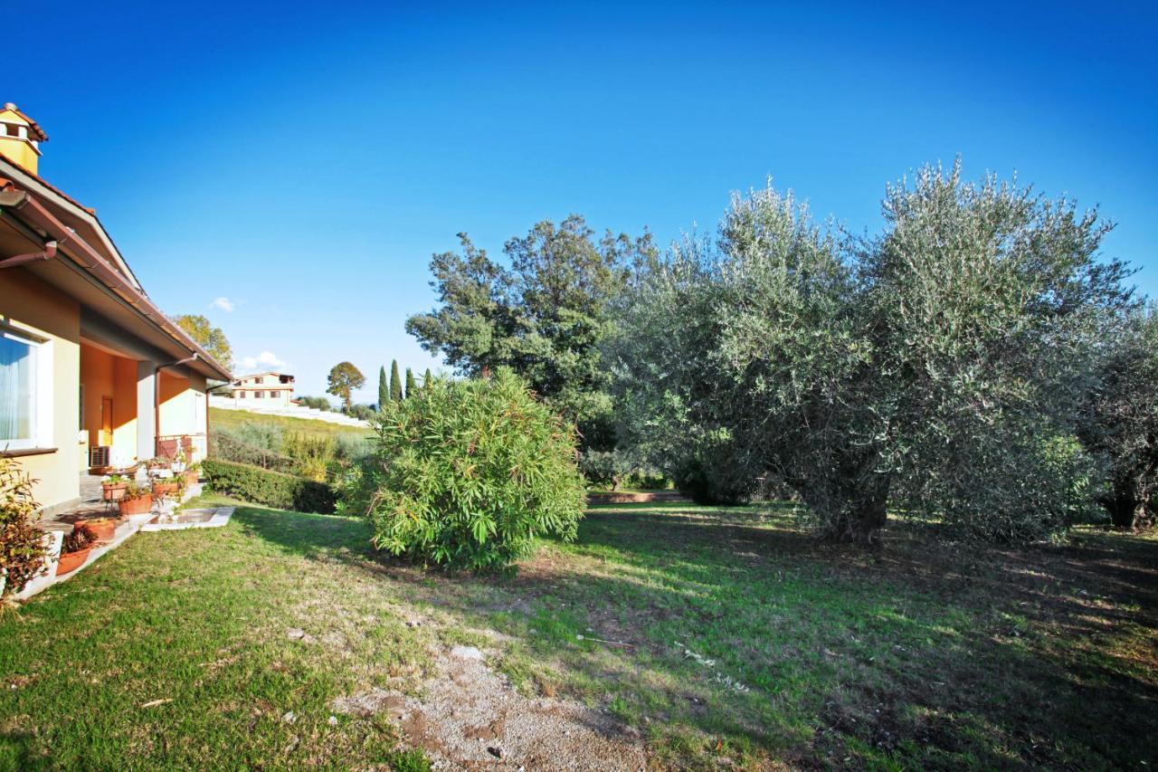 Villa Mary Fonte Nuova Luaran gambar